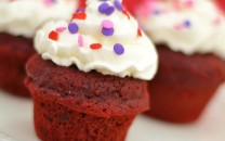 Red-Velvet-Cupcakes