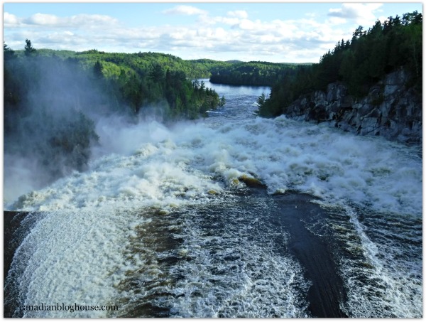 Paugan Dam Quebec Fuji FinePix XP120