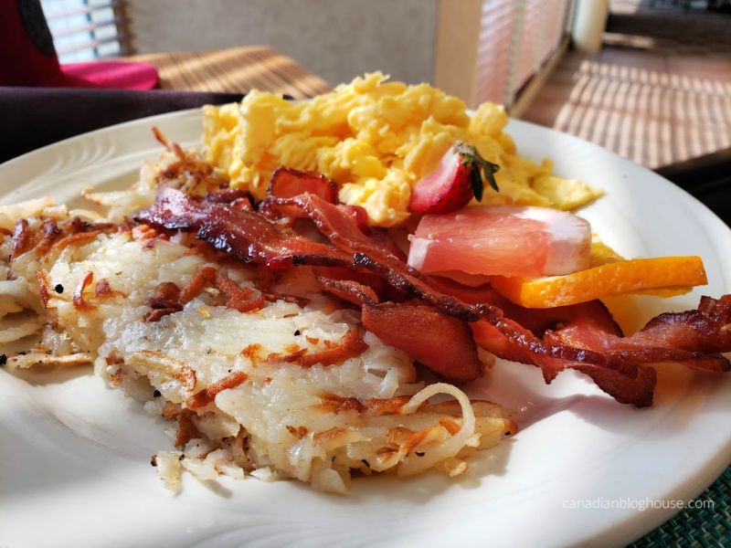 Omni Corpus Christi Hotel breakfast 